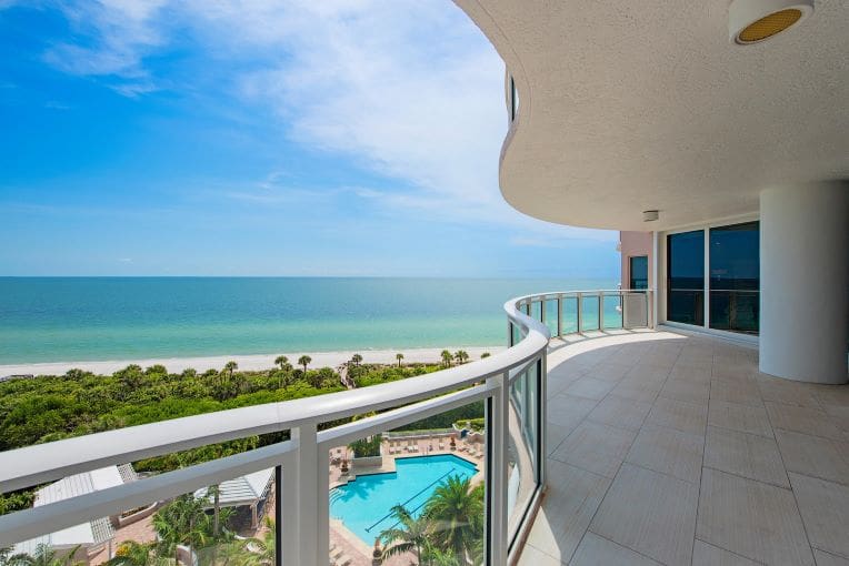 Best Beach Towns To Live In: Naples #1